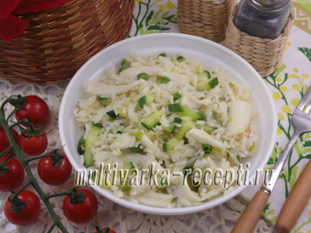 Рис с кальмарами и кабачками в мультиварке, рецепт с фото