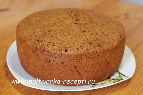 Медовый бисквит в мультиварке